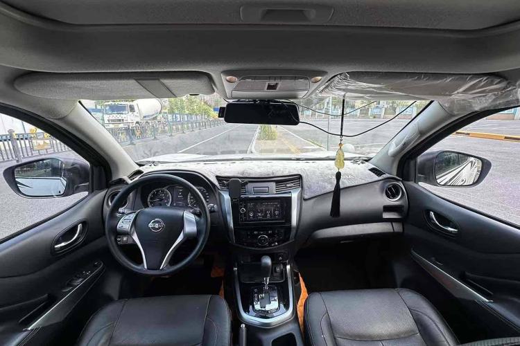 Used Nissan Terra 2018 2.5L Automatic 2WD Luxury Edition
