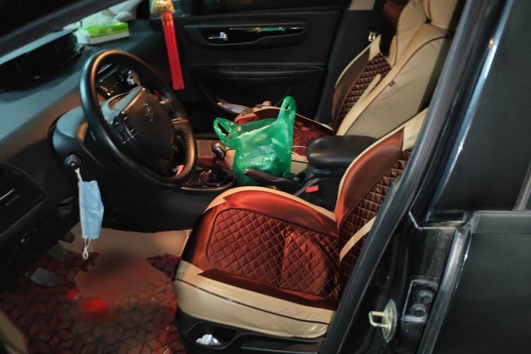 Used Citroen C-Quatre 2013 1.6L Manual Prestige CNG Model
