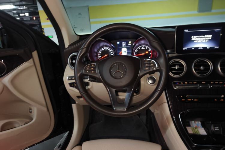 Used Mercedes-Benz GLC 2019 Facelift GLC 260 L 4MATIC Luxury Model