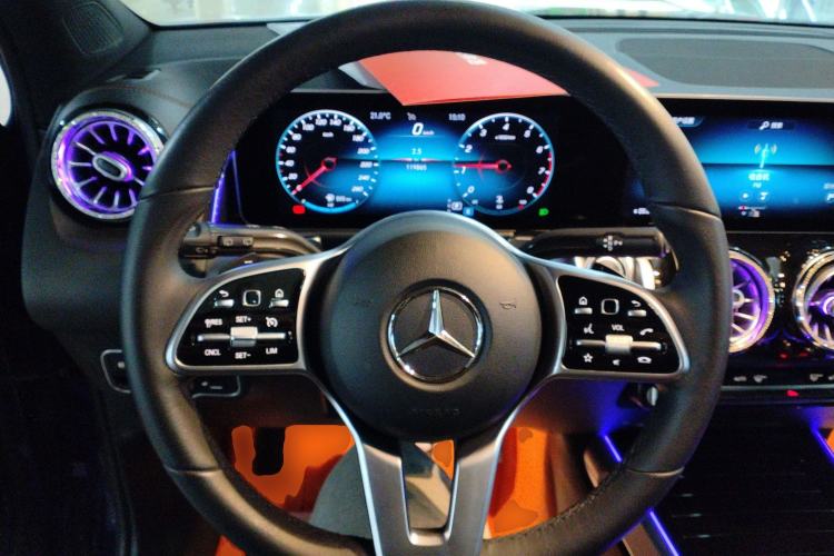 Used Mercedes-Benz GLB 2020 Updated GLB 200 Dynamic Edition
