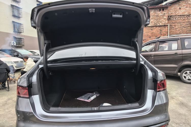 Used BYD Qin PLUS 2024 HONOR Edition DM-i 55KM Leading Model
