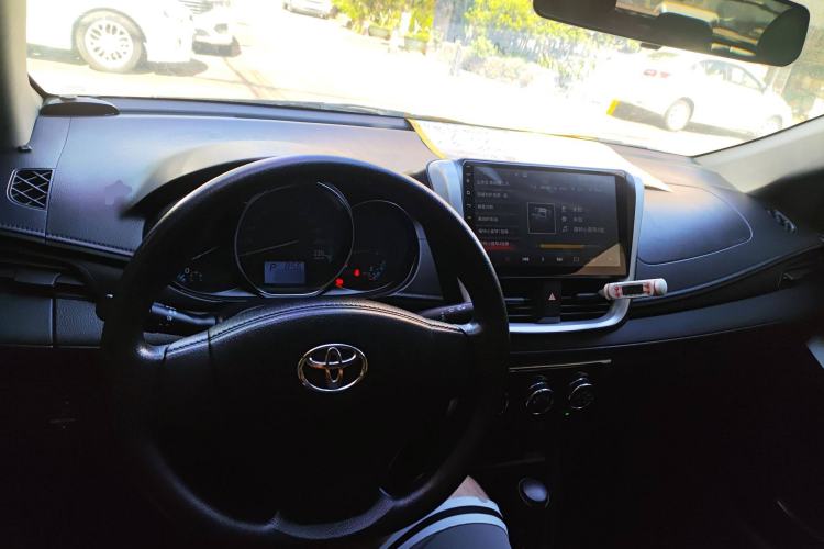 Used Toyota YARiS L 2017 1.5E CVT Dynamic Edition
