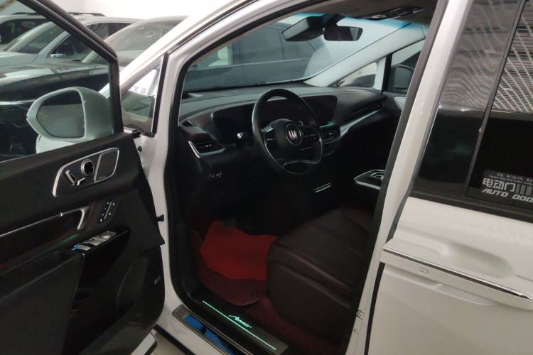 Used Buick Century 2023 2.0T Six-Seater Yinshi Edition