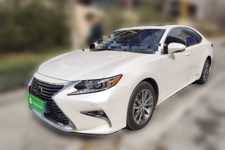 Used Lexus ES 2017 300h Mark Levinson Comfort Edition