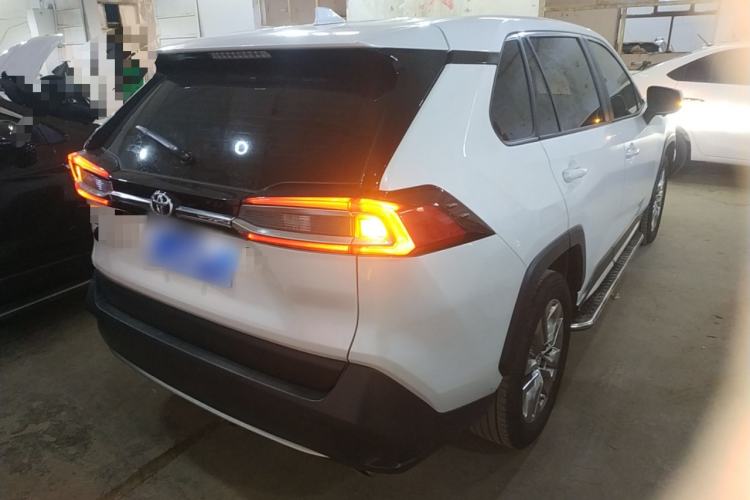 Used Toyota Wildlander 2022 2.0L CVT Two-Wheel Drive Luxury Edition