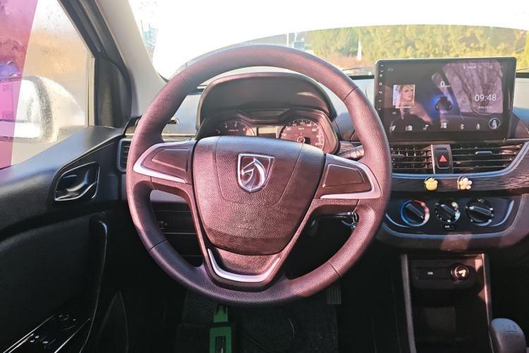 Used Baojun 310 2016 1.2L manual Comfort trim level
