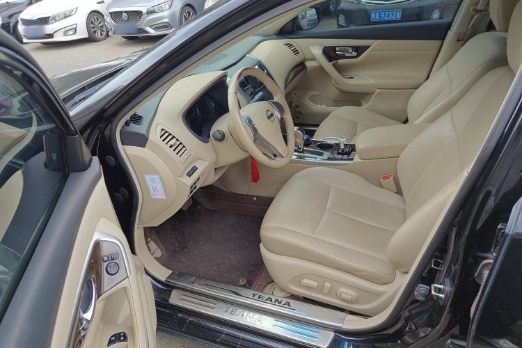 Used Nissan Teana 2015 2.0L XL-Sporty UEFA Champions League Edition
