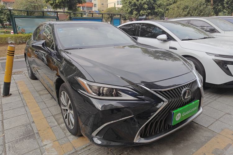 Used Lexus ES 2020 200 Excellence Edition