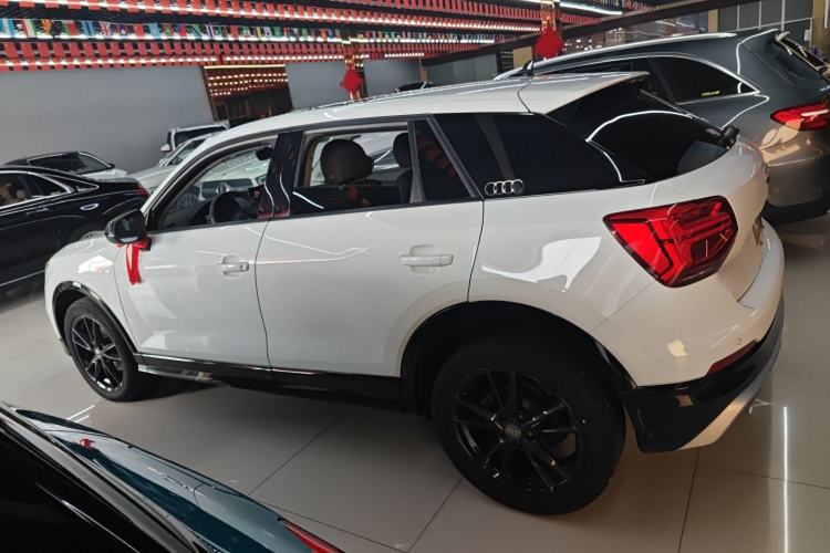 Used Audi Q2L 2021 35 TFSI Progressive Dynamic Edition
