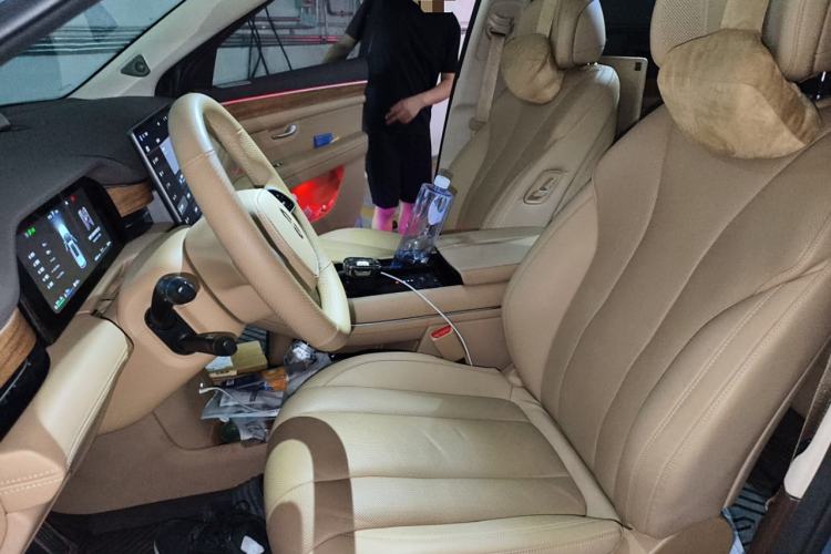 Used Hima AITO M7 2024 1.5T Rear-Drive Plus Version 5 Seats
