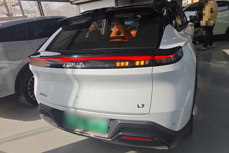 Used Dongfeng Aeolus L7 New Energy 2024 205 Max Custom Edition
