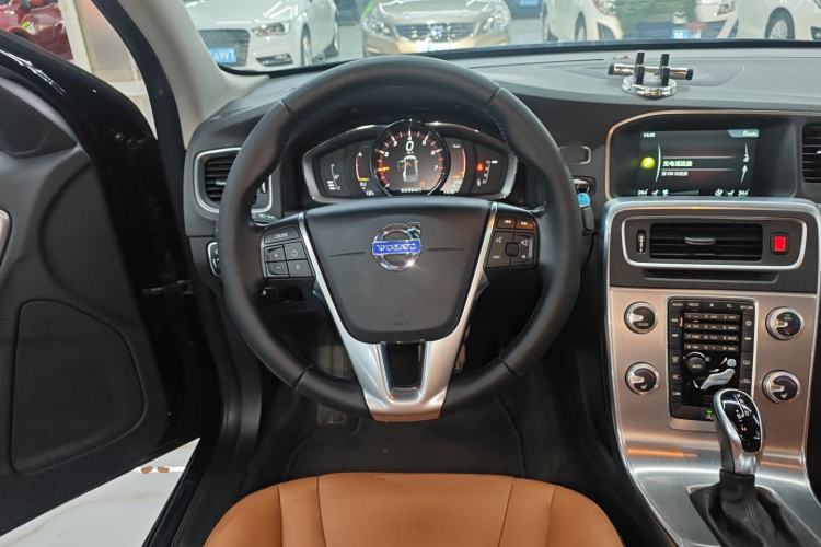 Used Volvo S60 2017 S60L T4 Smart Range Edition