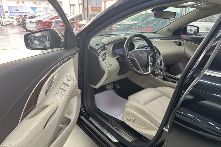 Used Buick LaCrosse 2013 2.4L SIDI Leading Comfort Version