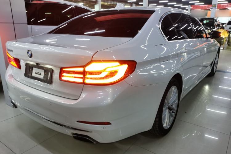 Used BMW 5 Series 2019 525Li Luxury Package