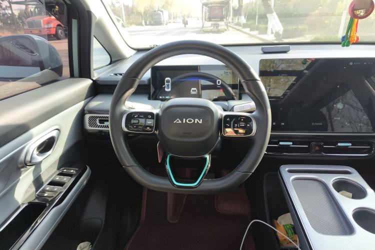 Used AION Y 2022 Plus 70 Smart Edition
