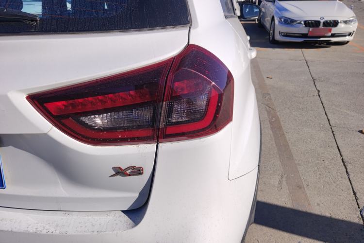 Used Geely Auto Vision X3 2020 1.5L Manual Luxury Edition
