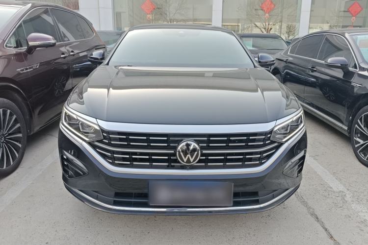 Used Volkswagen Passat 2023 Revised 380TSI Luxury Edition
