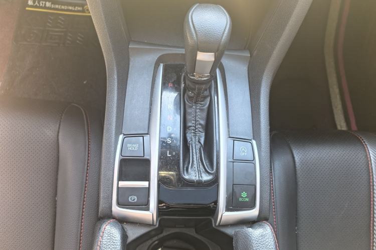 Used Honda Civic 2016 220TURBO CVT Luxury Edition
