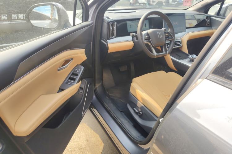 Used BYD Song L DM-i 2024 112 km Beyond Edition
