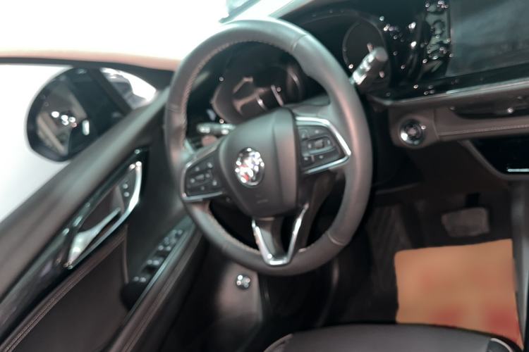 Used Buick Envision 2023 Encore Plus 652T Five-Seat Luxury Model