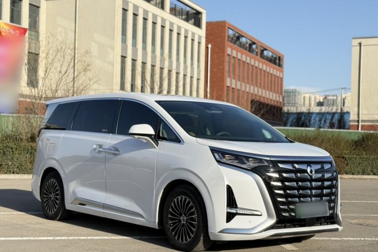 Used Denza D9 2022 DM-i 970 Four-Wheel Drive Prestige Model
