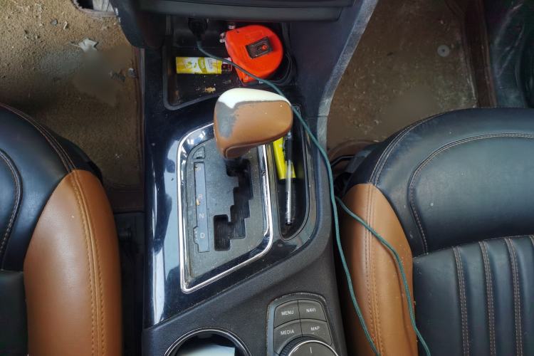 Used Soueast DX7 2015 1.5T Automatic Luxury Model
