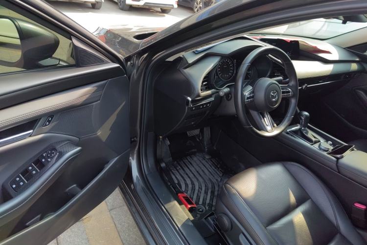 Used Mazda Mazda 3 Axela 2022 2.0L Automatic Zhiya Edition