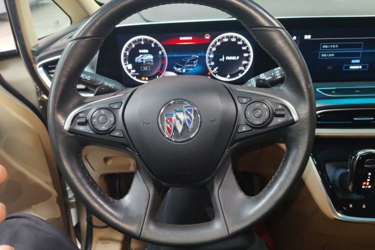 Used Buick GL8 2021 ES Landtrek 653T Luxury Model