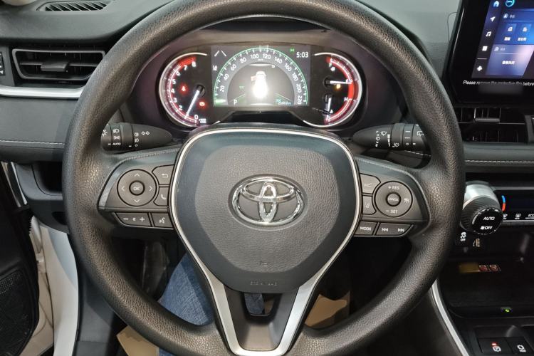 Used Toyota RAV4 2023 2.0L CVT 4x4 Adventure Edition
