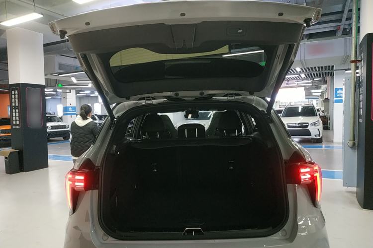 Used Lynk & Co 01 EM-P 2023 1.5TD EM-P PM
