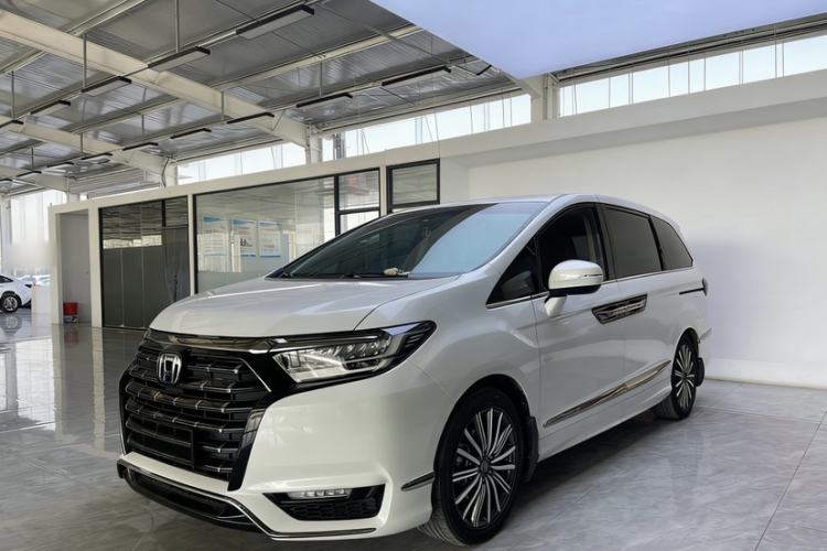 Used Honda Elysion 2022 2.0L eHEV Luxury Edition