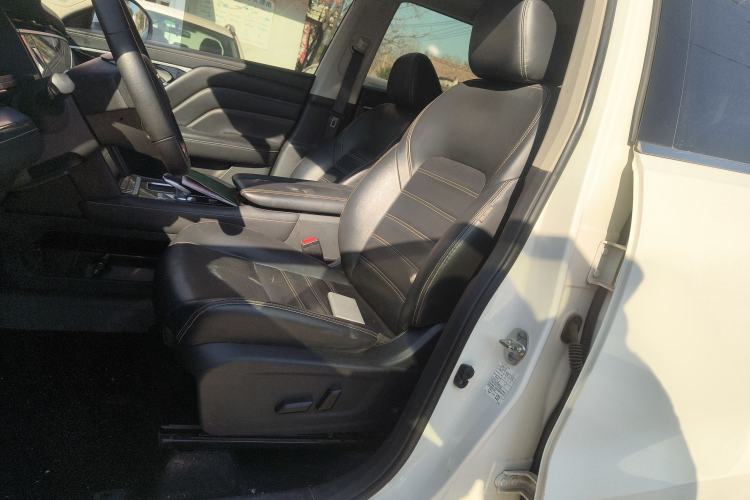 Used Venucia Star 2021 260T Automatic 48V Mild Hybrid Turbocharged Star Achieve Edition
