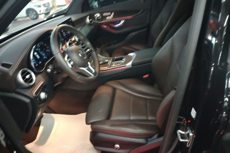 Used Mercedes-Benz GLC 2020 Facelift GLC 300 L 4MATIC Dynamic Edition