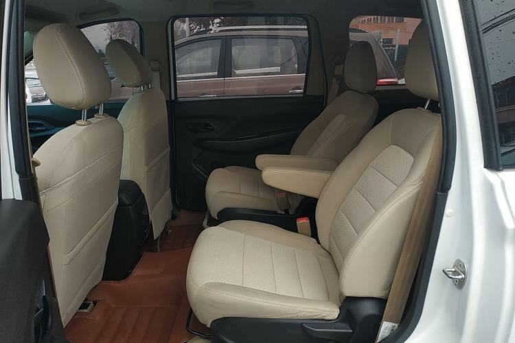 Used Wuling Hongguang 2021 1.5L Revised S Standard Version Hydraulic-Power-Assisted LAR
