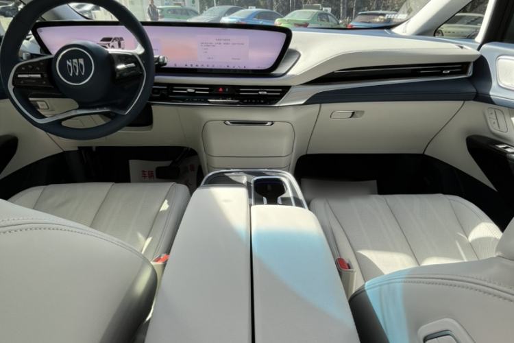 Used Buick Century 2023 2.0T Six-Seater Yinshi Edition