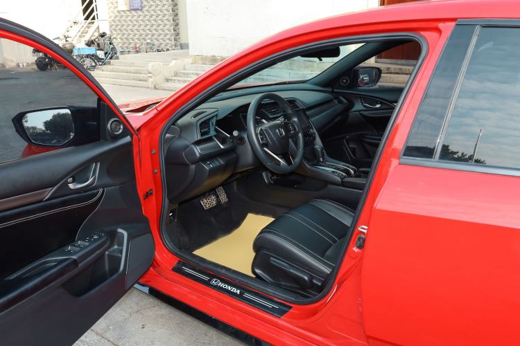 Used Honda Civic 2021 HATCHBACK 220TURBO CVT Trendy Cool Edition