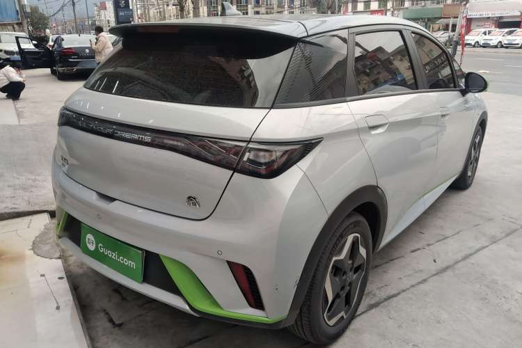 Used BYD Dolphin 2021 405 km Fashion Edition
