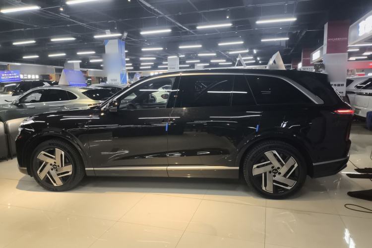 Used ONVO Luxeed L90 