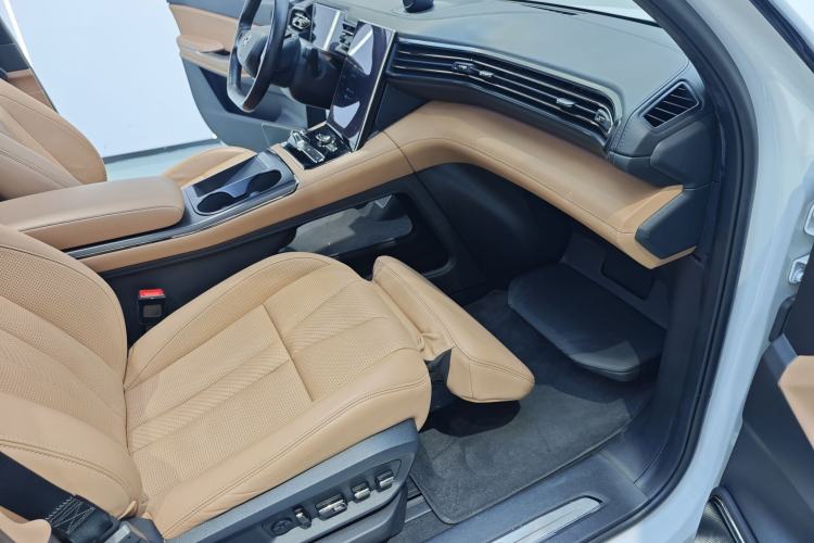 Used Nio ES8 2020 415 km Signature Edition 6-Seater Version
