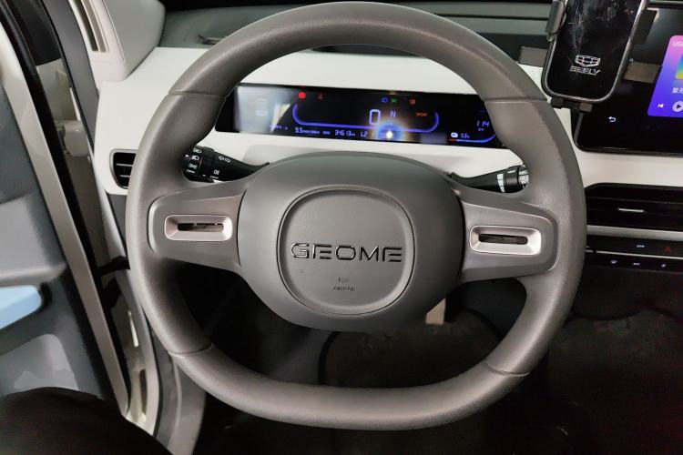 Used Geely Galaxy Panda 2023 Panda Mini 200km Endurance Bear