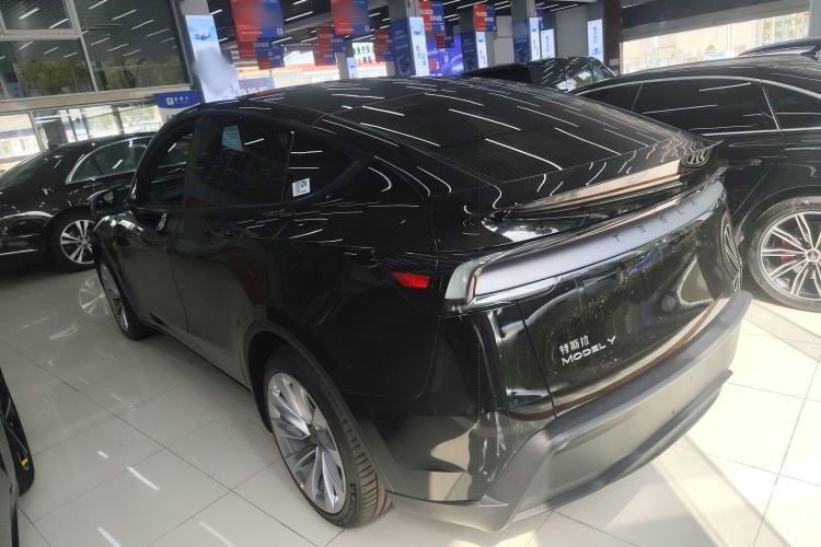 Used Tesla Model Y 2026 Rear-Drive Model