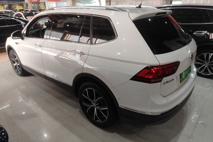 Used Volkswagen Tiguan L 2019 Revised 330TSI Automatic Two-Wheel Drive Smart & Luxury Edition China VI Standard
