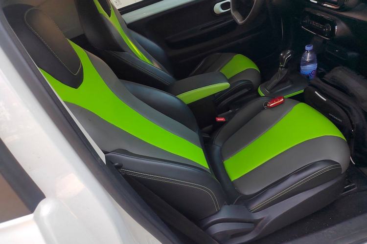 Used Roewe Clever 2021 302 km New Four-Seater Super-Efficient Version
