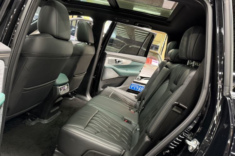 Used GAC Trumpchi GS8 2022 Flagship Series 2.0 TGDI Four-Wheel Drive Luxury Smart Connectivity Version (7 Seats)
