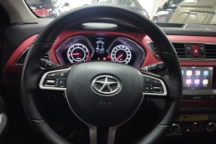 Used  Refine S2 2015 1.5L Manual Luxury Smart Model
