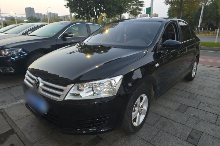 Used Volkswagen Santana 2015 1.6L Manual Fashion Edition