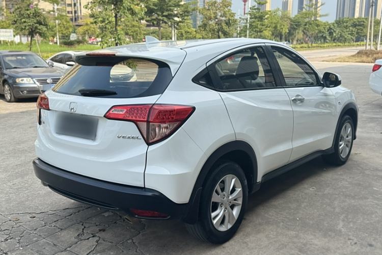 Used Honda Vezel 2016 1.8L CVT Front-Wheel Drive Pioneer Edition
