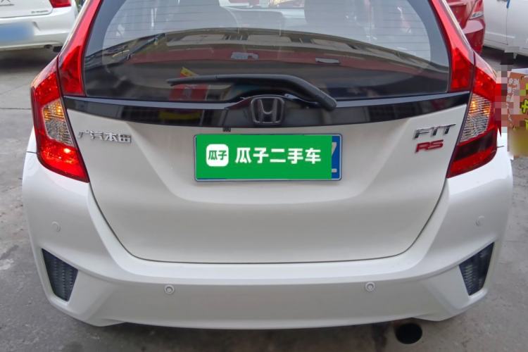 Used Honda Fit 2016 1.5L LXS CVT Comfort Sunroof Version
