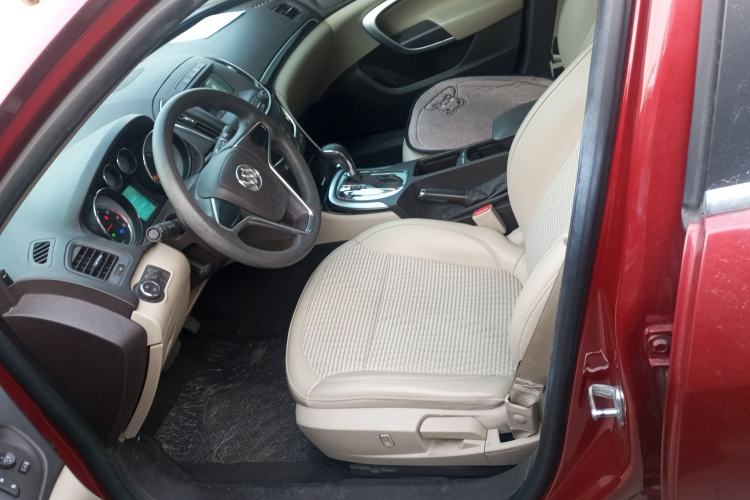 Used Buick Regal 2015 2.0L Leading Fashion Edition
