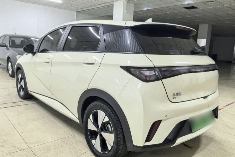 Used BYD Dolphin 2023 420 km Fashion Edition
